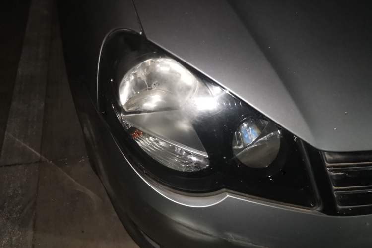 Used Volkswagen Polo 2011 Jingqu 1.6L Automatic Siku Edition
