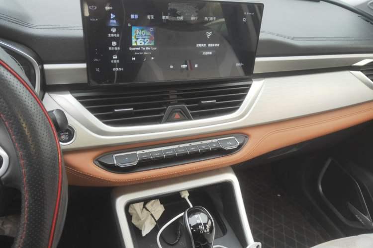 Used Geely Auto Vision X6 2020 1.4T CVT Luxury Edition
