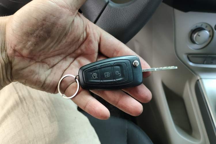 Used Ford Focus 2012 Sedan 1.6L Automatic Comfort Model Vehicle Key