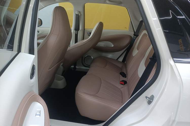 Used Wuling Bingo 2025 333 km Lingxi Connected Version
