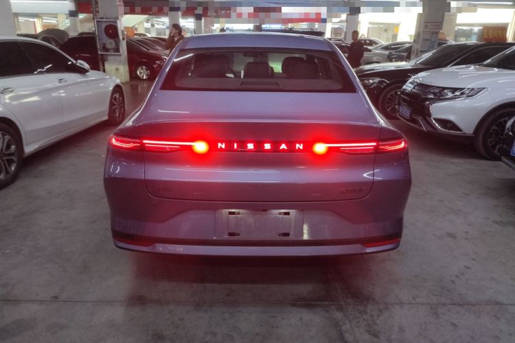 Used Nissan N6 2026 Model 180 Max Rear