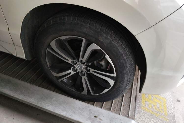 Used Honda UR-V 2017 370TURBO 2WD Prestige Edition China V
