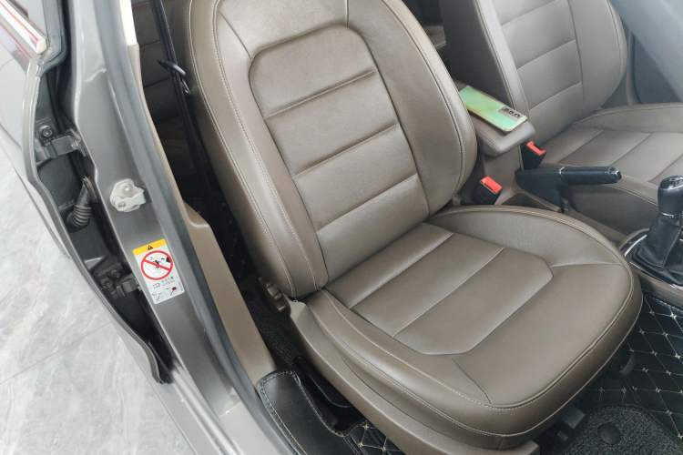 Used Volkswagen Bora 2014 1.6L Manual Comfort Model