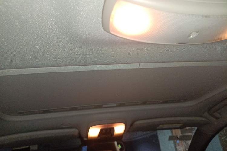 Used Volvo S60 New Energy 2015 S60L E-Drive Hybrid T6 Smart Drive Edition Headliner