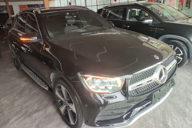 Used Mercedes-Benz GLC 2022 Refreshed GLC 300 L 4MATIC Dynamic Edition Prestige Version Front Right 45 Deg