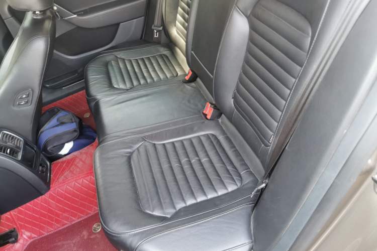 Used Volkswagen Magotan 2012 Revised 1.8TSI Luxury Version
