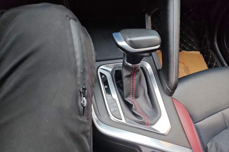 Used Geely Auto Vision X3 2021 PRO 1.5L CVT Deluxe Model
