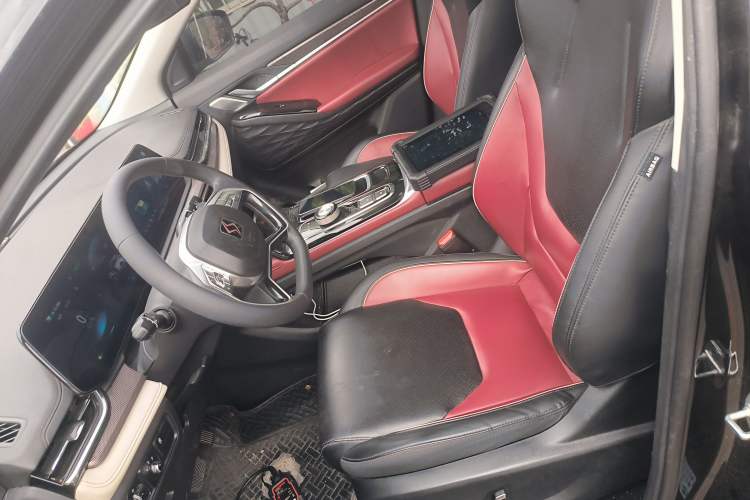 Used SOL QX 2022 300T DCT Moon Exploration Edition