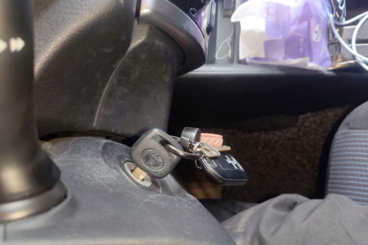 Used Toyota YARiS L Zhi Xuan 2016 Revised 1.5E CVT Charming Edition