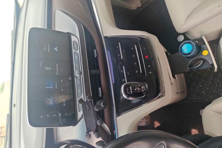 Used Buick GL8 2021 Land Cruiser Executive Class 652T Luxury Model
