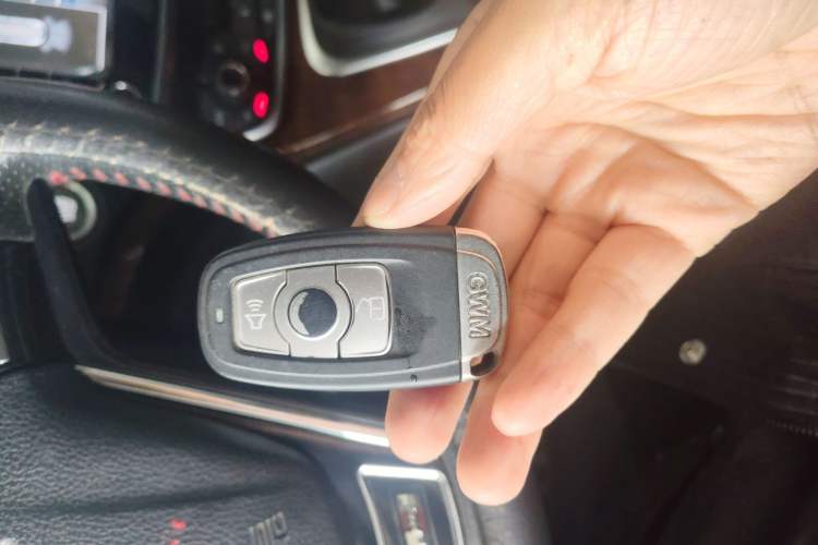 Used Haval H6 2017 Red-Label Sport Edition 1.5T Manual Two-Wheel Drive Elite Model Vehicle Key