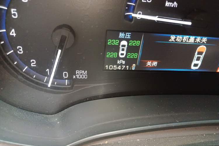 Used Cadillac XTS 2014 28T Comfort Version
