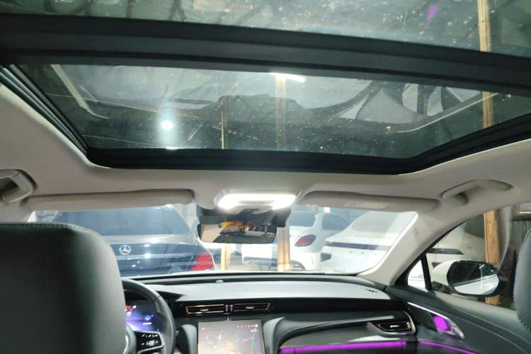 Used Hongqi H5 2023 2.0T Automatic Smart Connect Flagship Edition
