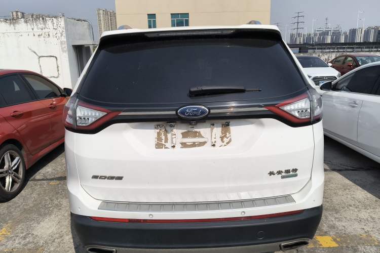 Used Ford Edge 2018 EcoBoost 245 Two-Wheel-Drive Titanium 7-Seater China V Standard
