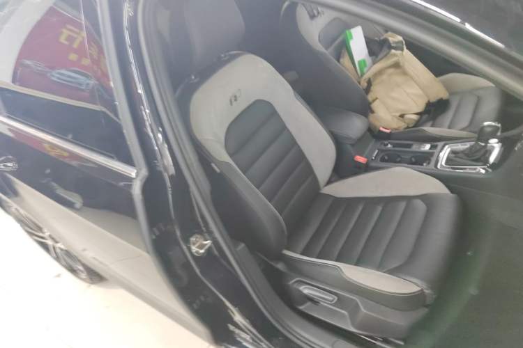 Used Volkswagen Golf 2019 280TSI DSG R-Line China VI Standard