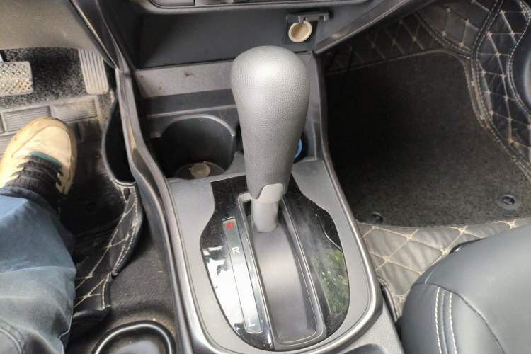 Used Honda Greiz 2016 1.5L CVT Classic Edition