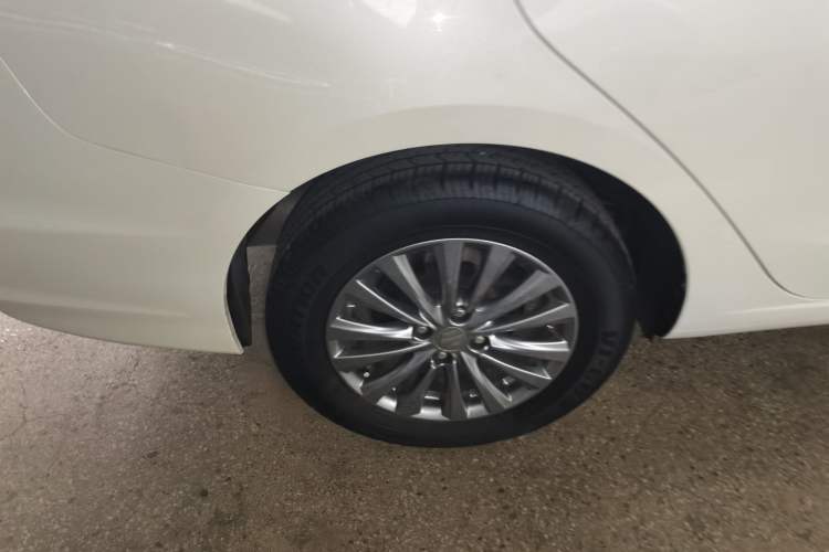 Used Suzuki Alivio 2015 1.6L Manual Comfort Model
