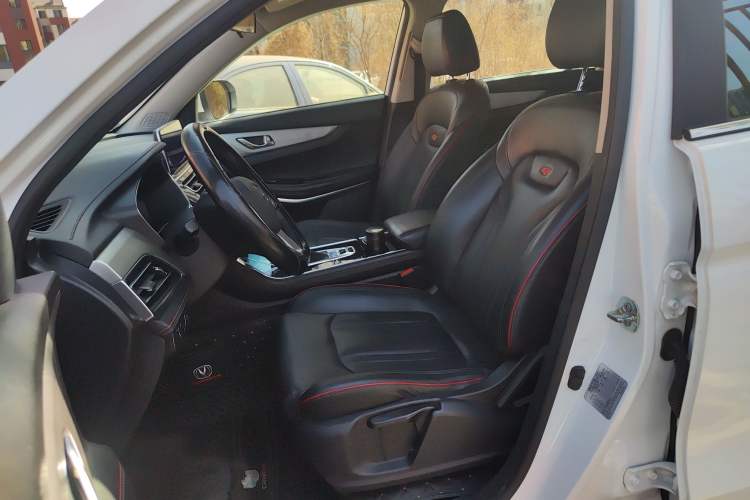 Used CHANGAN CS75 2018 280T Automatic Smart Edition China V Standard
