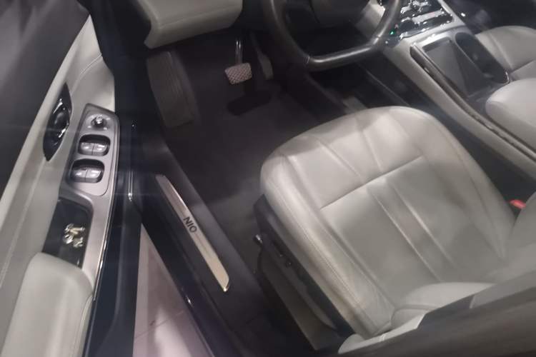 Used Nio ES8 2022 100 kWh Six-Seater Version