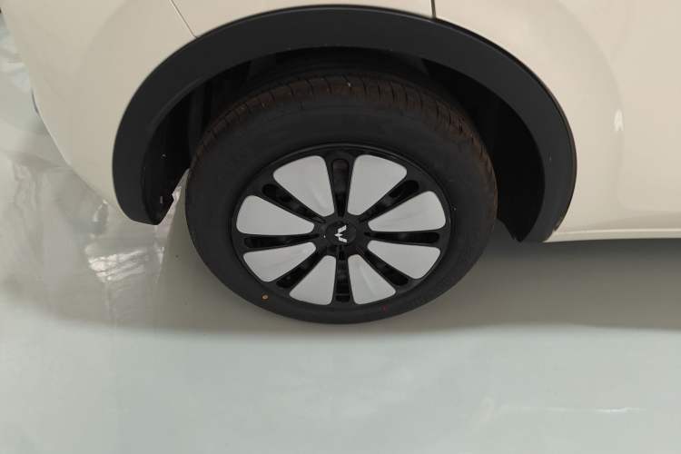 Used Wuling Bingo 2025 333 km Lingxi Connected Version
