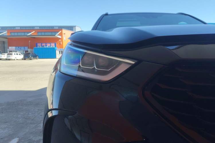 Used Toyota Crown Kluger 2023 2.5L HEV Four-Wheel Drive Flagship Edition Right Front Headlight