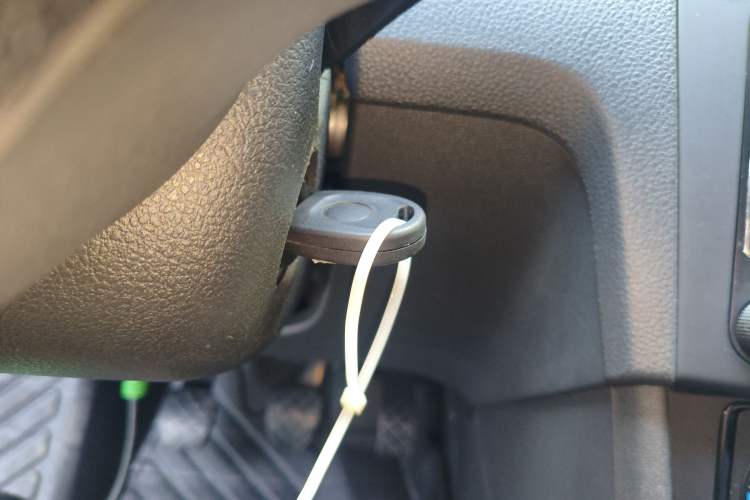 Used Volkswagen Santana 2015 1.6L Manual Fashion Edition Vehicle Key