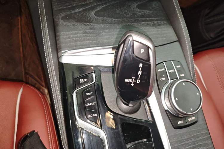 Used BMW 5 Series 2022 Restyled 530Li Leading Edition M Sport Package