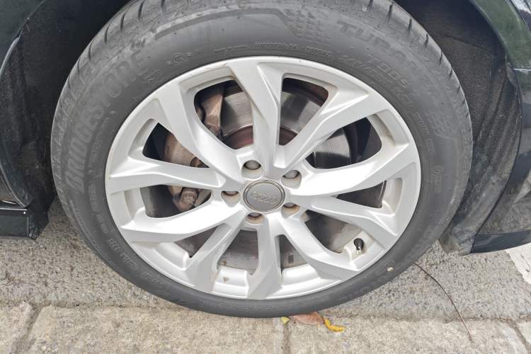 Used Audi A6L 2018 30th Anniversary Edition 35 TFSI Fashion Model
