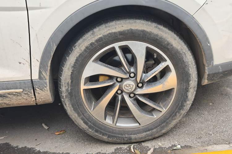 Used Baojun 560 2015 1.8L manual luxury version