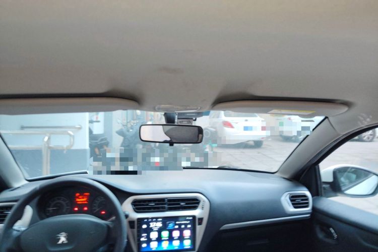 Used Peugeot 301 2014 1.6L Automatic Comfort Edition Headliner