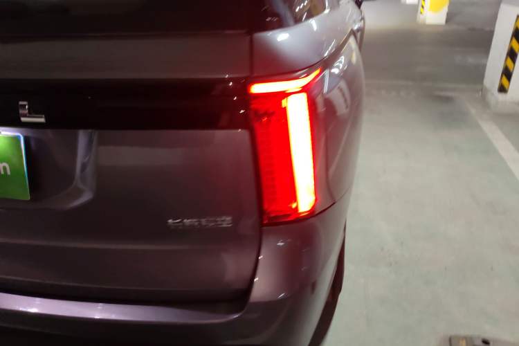 Used Haval H5 2023 2.0T Automatic All-Wheel Drive LinkedIn Gasoline
