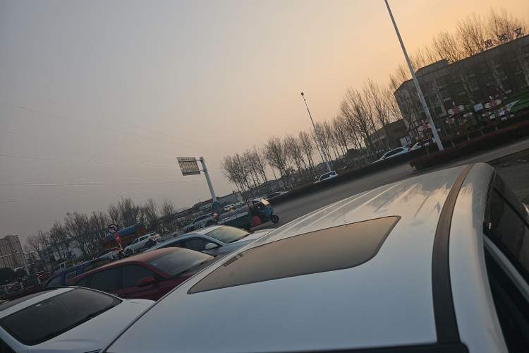 Used GAC Trumpchi M6 2019 270T DCT Luxury Edition (7-seater) China VI Roof