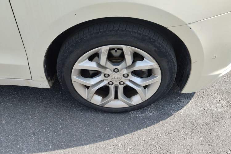 Used Geely Auto Emgrand GT 2015 1.8T Flagship Model