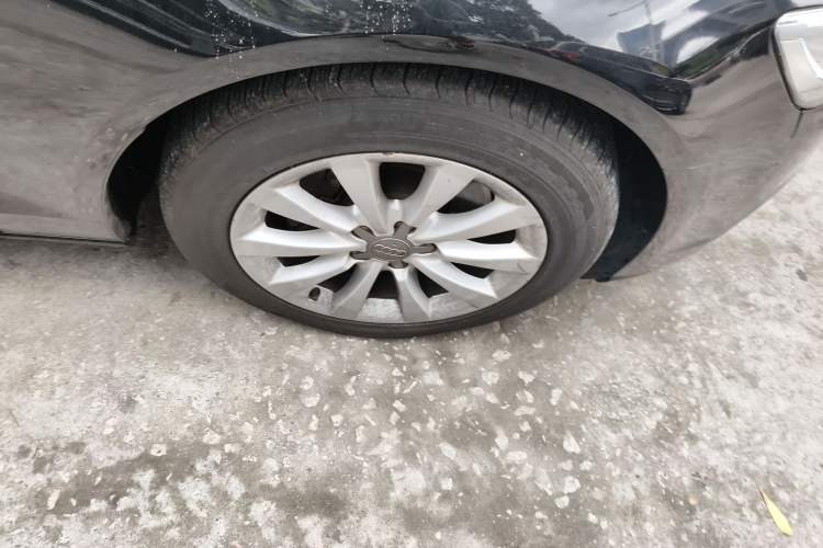 Used Audi A6L 2014 TFSI Comfort Model Right Front Wheel Hub