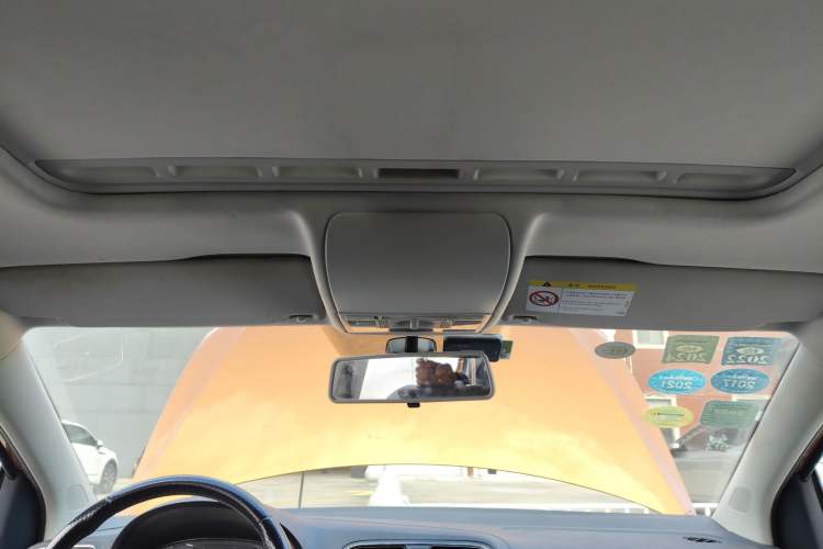 Used Volkswagen Polo 2016 1.6L Cross Polo Automatic