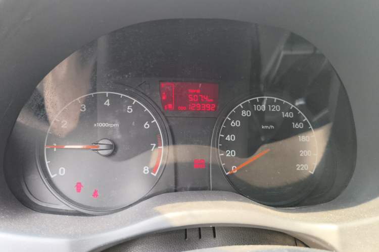 Used Hyundai Verna (older generation) 2014 1.4L Manual Smart GLS Trim
