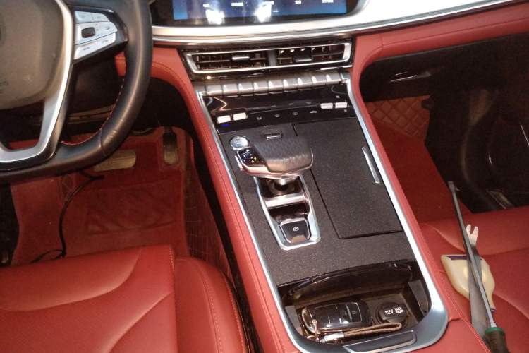 Used CHANGAN CS85 COUPE 2021 1.5T DCT Luxury Edition
