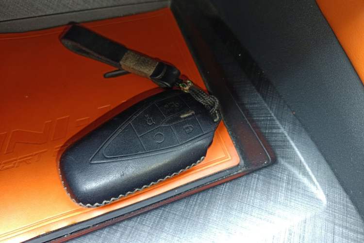 Used CHANGAN UNI-V 2022 1.5T Prestige Version Vehicle Key