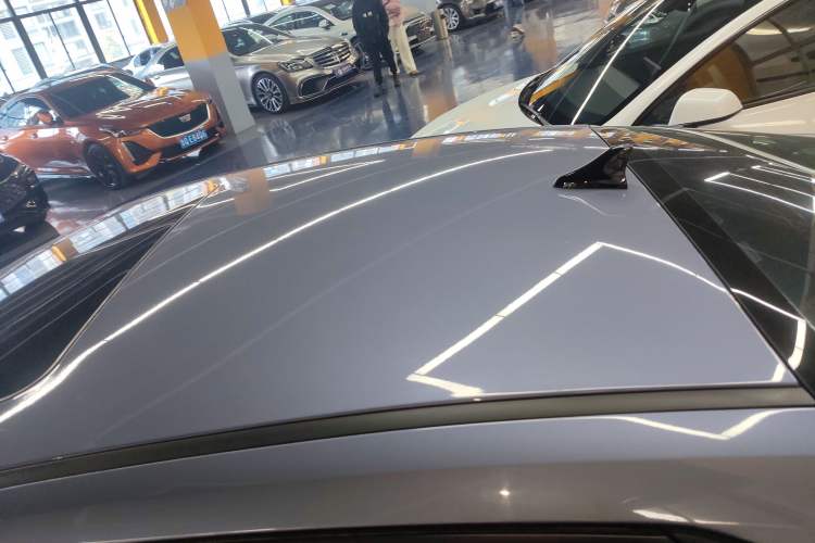 Used Hyundai Elantra 2023 1.5L CVT LUX Prestige Edition
