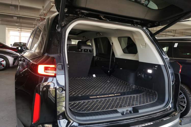 Used EXEED Lanyue 2022 Explore Edition 400T Four-Wheel Drive Star Edition 5 Seats
