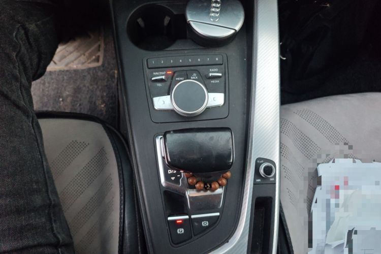 Used Audi A4L 2017 40 TFSI Fashion Model
