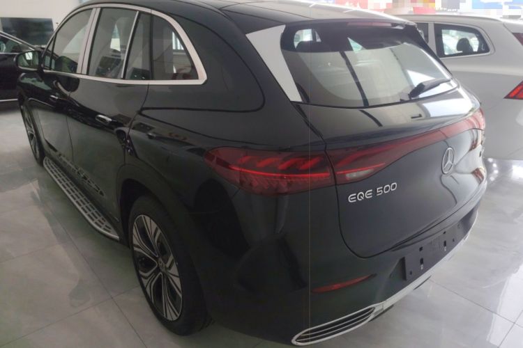 Used Mercedes-Benz EQE SUV 2024 500 4MATIC Luxury Edition Rear Left 45 Deg