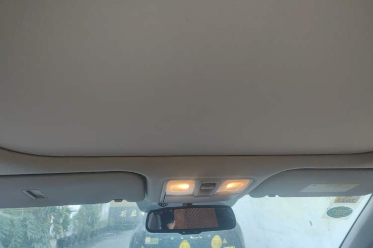 Used Hyundai ix25 2015 2.0L Automatic Two-Wheel Drive Intelligent GLS
