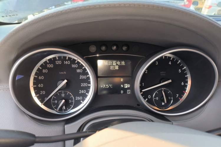 Used Mercedes-Benz GL-Class 2011 GL 450 4MATIC Prestige Edition