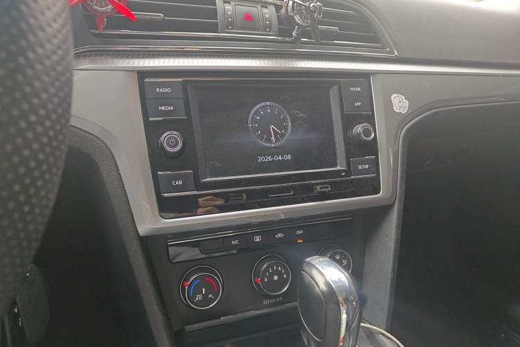 Used Volkswagen Lamando 2021 230TSI DSG Fashion Edition Audio And AC Panel