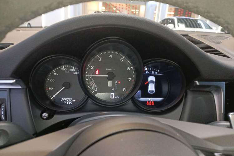 Used Porsche Macan 2022 Macan 2.0T