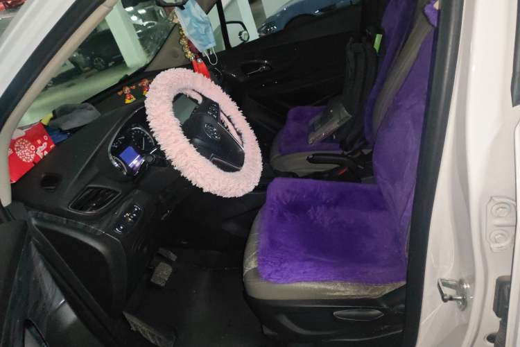 Used Buick Encore 2017 18T Automatic Two-Wheel Drive Urban Leading Model