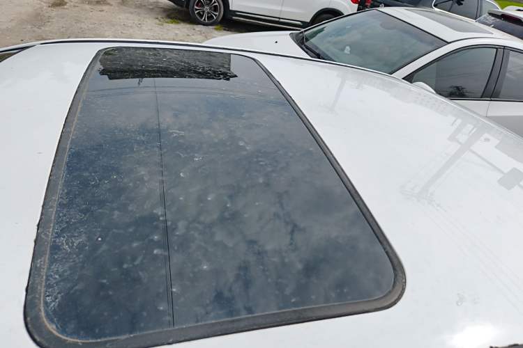 Used Geely Auto Vision 2016 1.5L Manual Happiness Edition