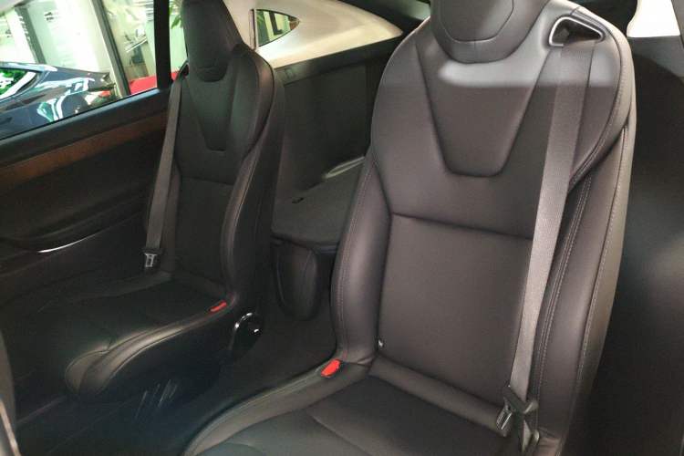 Used Tesla Model X 2016 X 75D Left Rear Seat