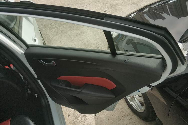 Used Chery Arrizo 5 2017 1.5L CVT Fashion Edition